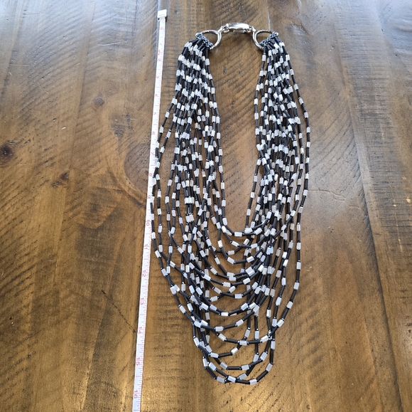 Art Deco Style Multistrand Black White Glass Bead Necklace - Picture 8 of 9